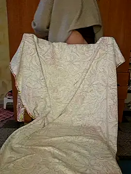 Miciaincalor online show from October 1, 2025, 4:11 pm