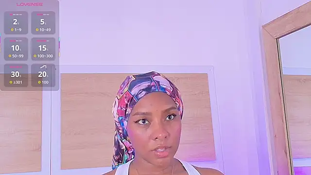 Snapshot of ValeryCortezm chatting on November 19, 2025, 1:22 pm ValeryCortezm online show from November 19, 2025, 1:22 pm