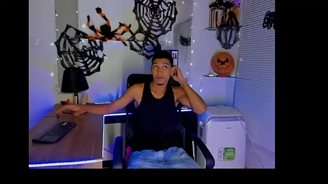 xxKamadevaxx online show from October 16, 2025, 12:24 pm