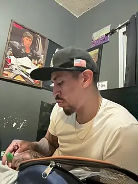 busnfatnutsLildee online show from April 14, 2026, 8:30 am