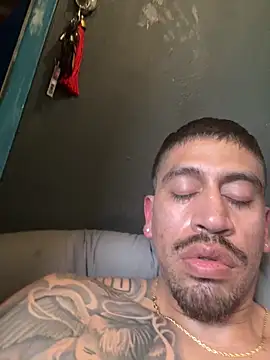 busnfatnutsLildee online show from April 6, 2026, 7:37 pm