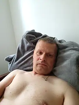 tygros11 online show from October 7, 2025, 6:58 am