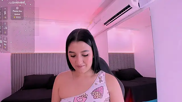 Snapshot of MariaFlowers chatting on September 29, 2025, 7:41 pm MariaFlowers online show from September 29, 2025, 7:41 pm