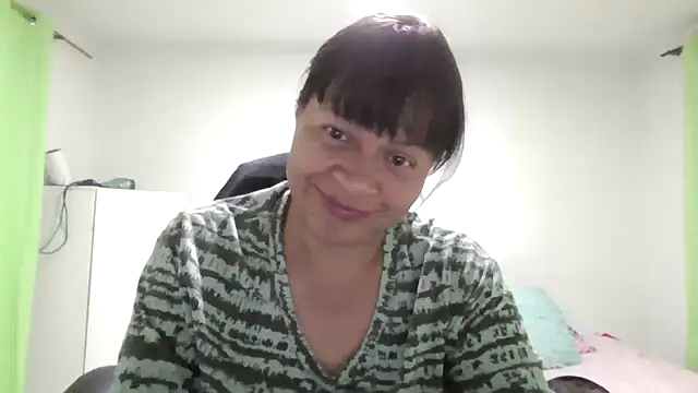 Snapshot of adri89-g chatting on July 11, 2026, 3:40 am adri89-g online show from July 11, 2026, 3:40 am