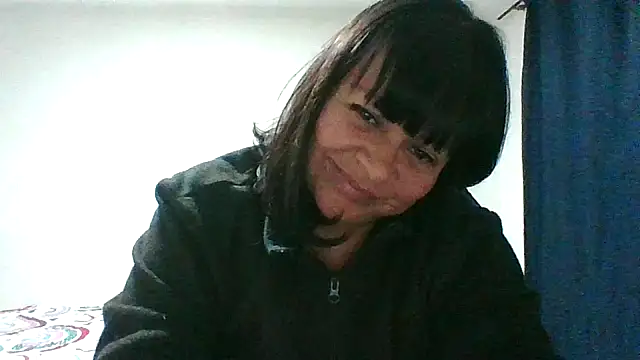 adri89-g online show from February 2, 2026, 1:37 am