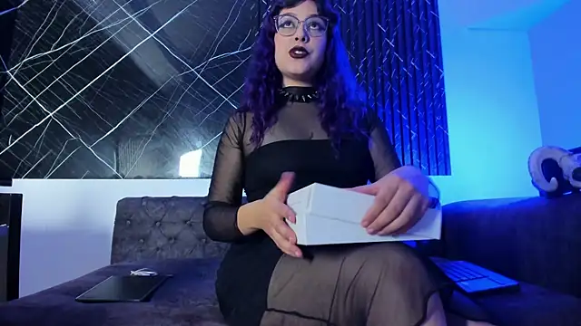 mistress angell  online show from November 13, 2025, 12:14 am