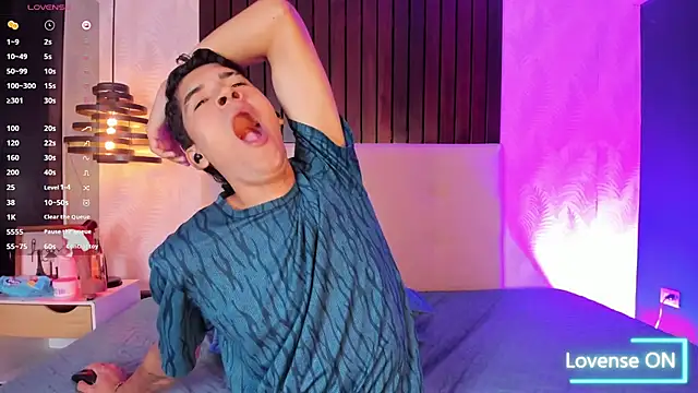 SandroVeyra online show from January 7, 2026, 3:33 am