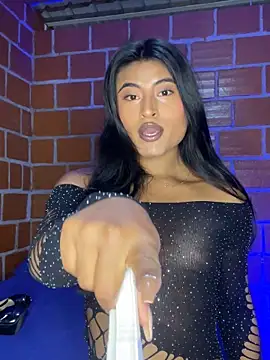 Snapshot of Michelle_Narvaez chatting on March 19, 2026, 11:49 pm Michelle Narvaez online show from March 19, 2026, 11:49 pm
