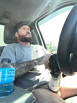 skip69xxx online show from October 2, 2025, 8:01 pm