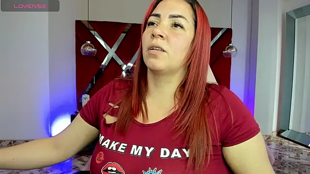 alexiaystive3 online show from October 15, 2025, 3:53 pm