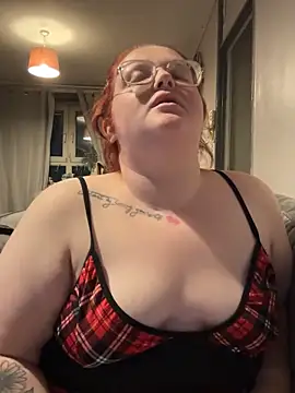 AmberBliss-X online show from November 4, 2025, 11:30 pm