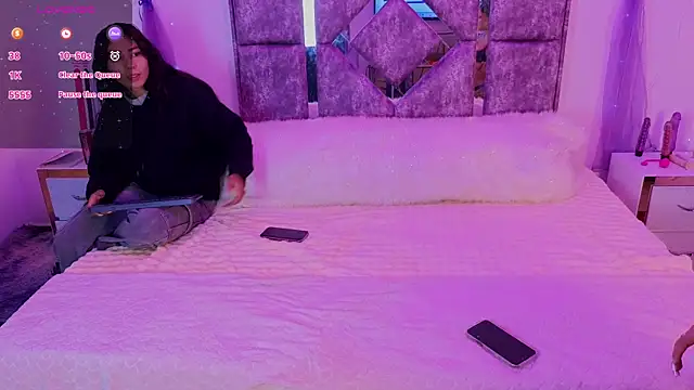 danilu and eva21 online show from October 3, 2025, 8:43 pm