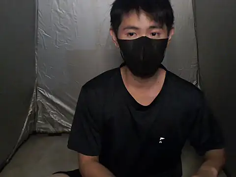 Snapshot of hayato1995 chatting on April 14, 2026, 3:06 pm hayato1995 online show from April 14, 2026, 3:06 pm