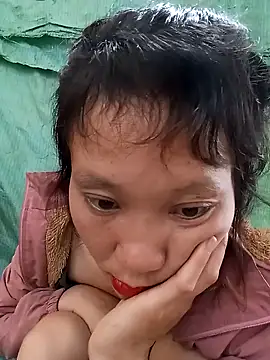 bonnie-00 online show from October 4, 2025, 5:09 am