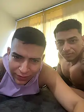 maykel and mike online show from October 8, 2025, 9:37 pm