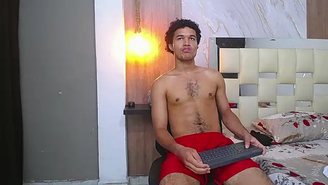 Snapshot of fire_drako_ chatting on October 1, 2025, 8:52 am fire drako online show from October 1, 2025, 8:52 am