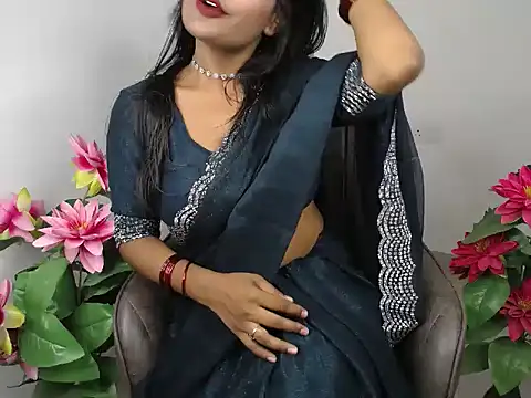 Naughtyy stripgirl online show from September 22, 2025, 2:01 pm