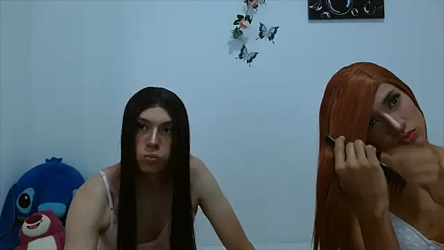 Snapshot of PinkLuna_LolaBloom chatting on November 6, 2025, 9:08 pm PinkLuna LolaBloom online show from November 6, 2025, 9:08 pm