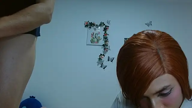 Snapshot of PinkLuna_LolaBloom chatting on November 7, 2025, 11:08 pm PinkLuna LolaBloom online show from November 7, 2025, 11:08 pm