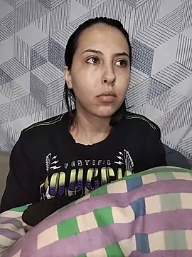 Snapshot of melzinhah03 chatting on July 8, 2026, 12:46 am melzinhah03 online show from July 8, 2026, 12:46 am