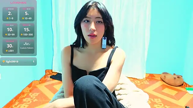 Sullyoonn online show from April 16, 2026, 4:13 am