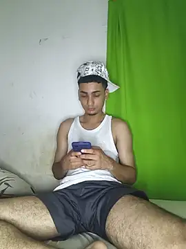 Snapshot of XanaxXx99 chatting on May 17, 2026, 11:49 pm XanaxXx99 online show from May 17, 2026, 11:49 pm