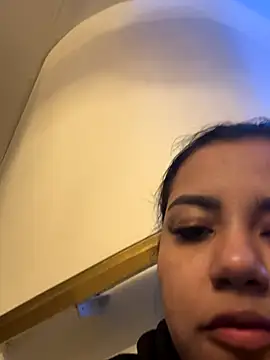 SienaWild online show from November 24, 2025, 3:39 am