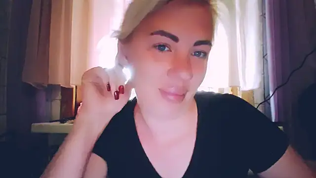 EmmaCat  online show from May 20, 2026, 5:59 am