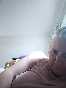 goodstyle online show from September 29, 2025, 1:39 pm