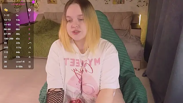 Aki nohana online show from October 29, 2025, 2:49 pm