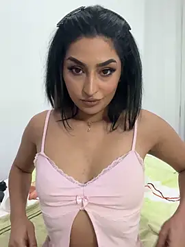 Snapshot of Mia_spicyy chatting on November 21, 2025, 9:41 am Mia spicyy online show from November 21, 2025, 9:41 am