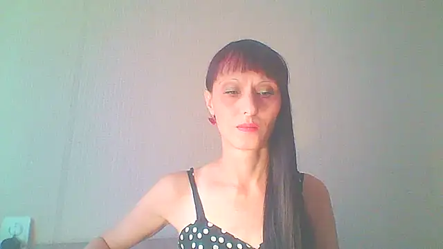 Irivana online show from October 6, 2025, 8:04 am