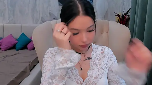 ElizabethParkk online show from October 2, 2025, 8:29 am