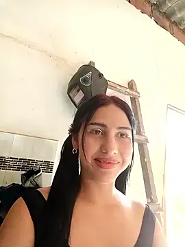 Katalella Hott online show from September 24, 2025, 2:01 pm