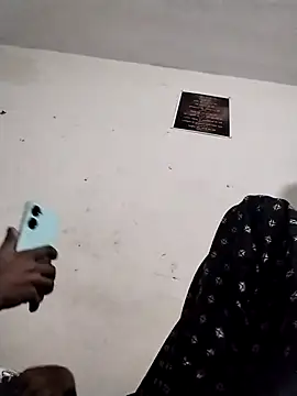 Rapunzal online show from October 23, 2025, 7:56 pm