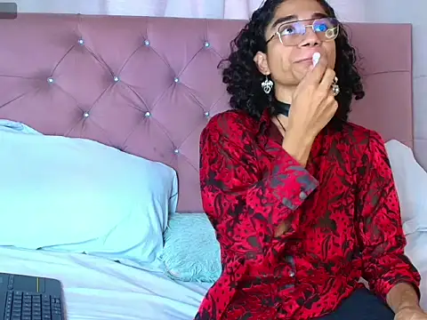 EthanBlackwoodd online show from September 19, 2025, 8:57 pm