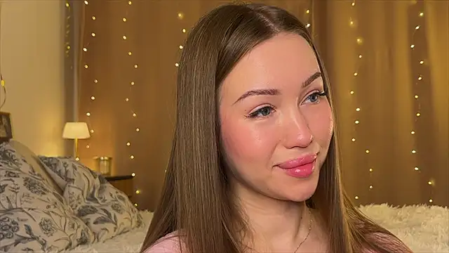 Amelia Ray  online show from January 16, 2026, 4:49 am