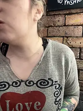 AlissaSpellman online show from October 2, 2025, 6:55 pm