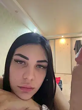 milka catt online show from December 16, 2025, 6:56 pm