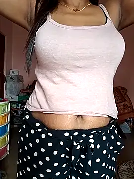 Snapshot of Bengalibeauty96 chatting on June 2, 2026, 2:22 am Bengalibeauty96 online show from June 2, 2026, 2:22 am