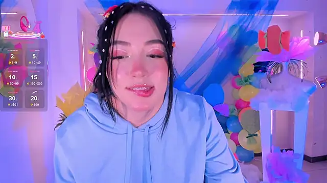 KatieAngelX online show from October 31, 2025, 1:41 pm