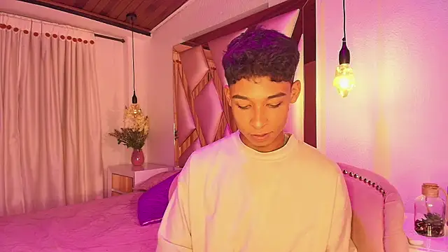 CoffeNaughty nom online show from December 14, 2025, 6:41 am