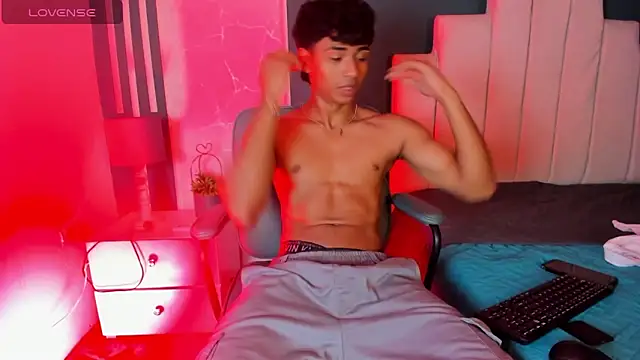 Jaycob Black1 online show from September 16, 2025, 12:28 pm