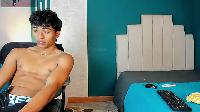 Jaycob Black1 online show from September 24, 2025, 12:22 pm