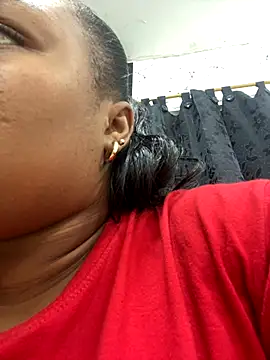 Karol sexy23 online show from October 28, 2025, 4:17 pm