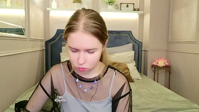 Alida Brice online show from November 27, 2025, 5:52 am