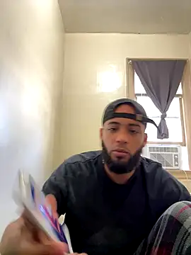 LeoPR00 online show from October 1, 2025, 2:54 pm