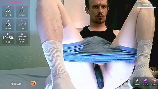 britlad77 online show from October 6, 2025, 1:23 pm