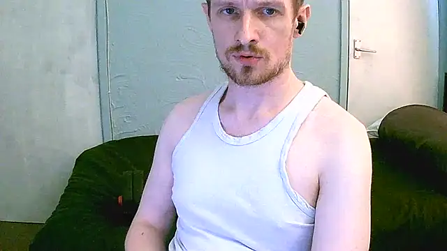 britlad77 online show from September 19, 2025, 4:00 pm