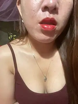 Luna-ass online show from March 31, 2026, 11:40 pm